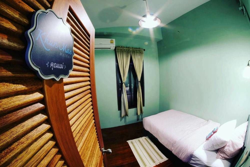Talardkao Balcony Krabi Hostel Bagian luar foto